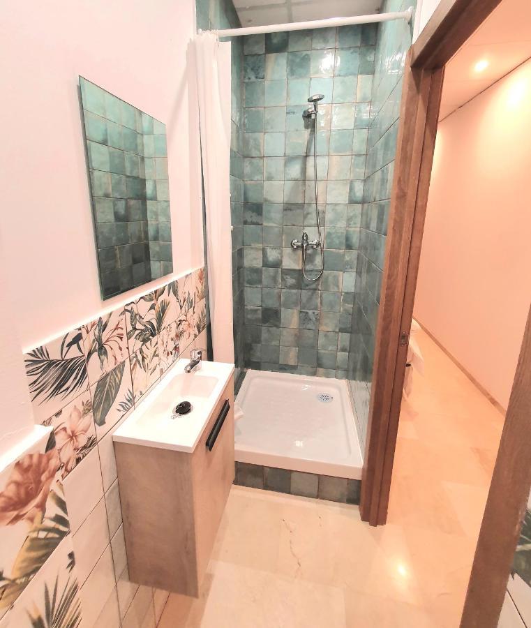 Plaza Home Resest Valence Extérieur photo